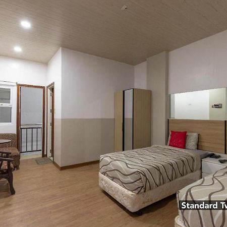 OYO 767 Hotel Urban Baguio City Buitenkant foto