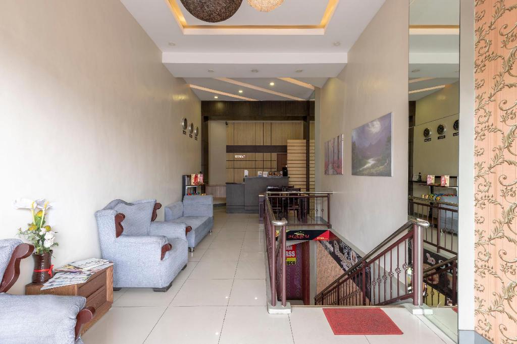 OYO 767 Hotel Urban Baguio City Buitenkant foto